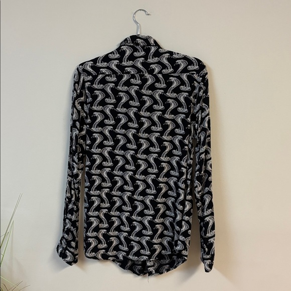 Brave Soul Black and White cobra pattern Button Down Shirt size S - Picture 3 of 4